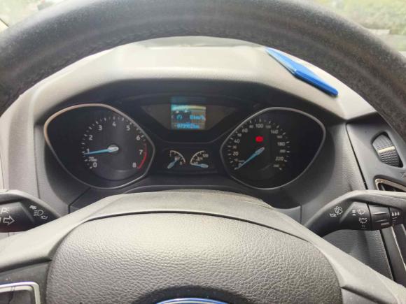 [上海·沪G] 二手福特福克斯2015款 两厢 1.6L 自动风尚型