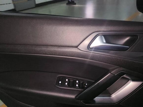 [上海·沪D] 二手标致标致4082016款 1.6T 自动豪华版