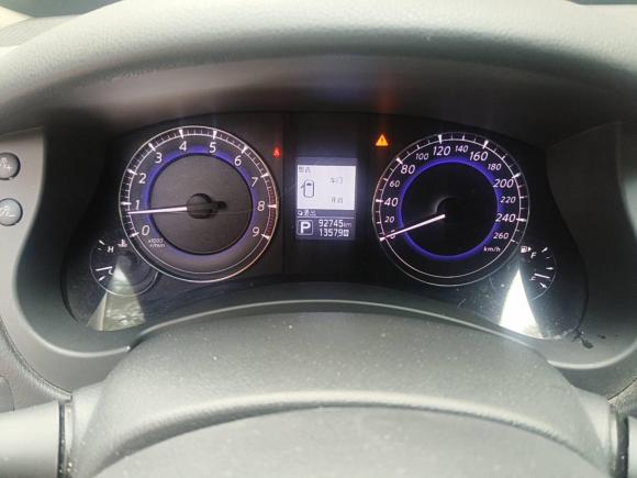 [上海·沪B] 二手英菲尼迪英菲尼迪QX502015款 2.5L 舒适版