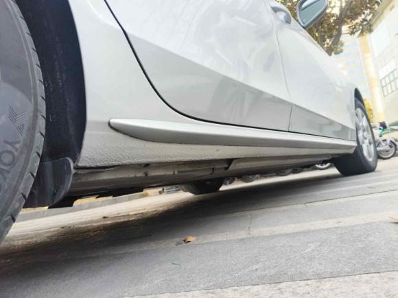 [上海·沪M] 二手奥迪奥迪A4L2012款 2.0 TFSI 自动标准型