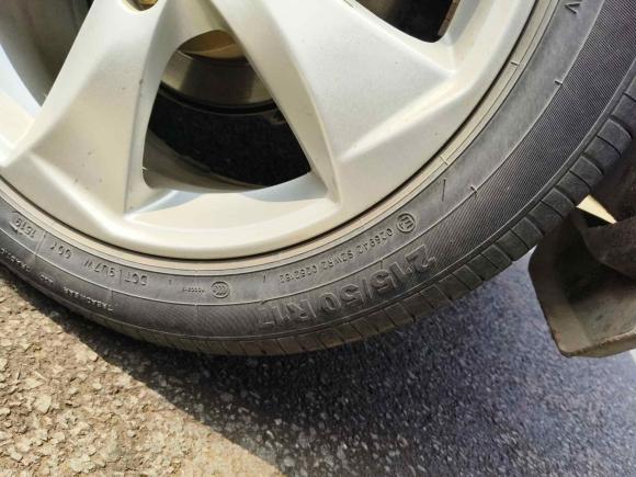 [武汉·鄂A] 二手长安长安CS352015款 1.6L 自动豪华型 国IV