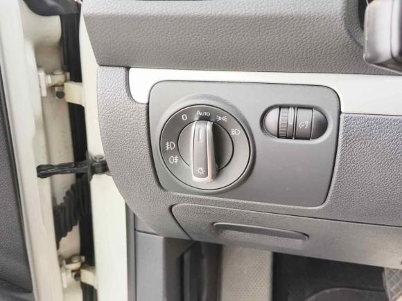 [上海·沪F] 二手大众尚酷2010款 2.0TSI 豪华版