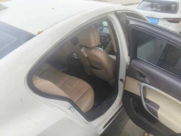 [上海·沪C] 二手别克君威2014款 2.0L 精英时尚型