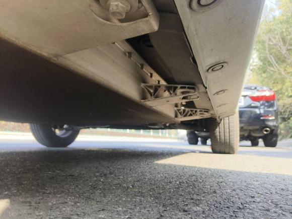 [南京·苏A] 二手华晨新日华晨新日i03A2021款 318km 31.45kWh