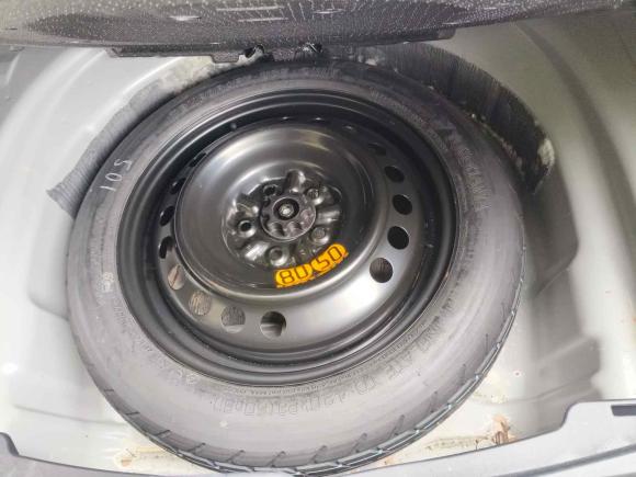 [南京·沪C] 二手雷克萨斯雷克萨斯ES2022款 300h 卓越版