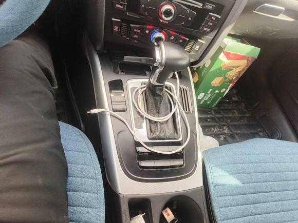 [苏州·苏E] 二手奥迪奥迪A4L2013款 35 TFSI 自动标准型