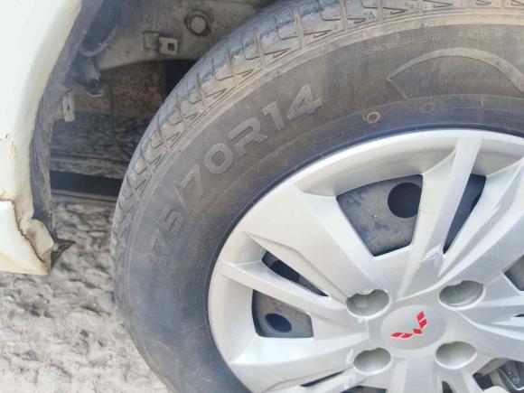 [金华·贵B] 二手五菱汽车五菱宏光2019款 1.5L S基本型L2B