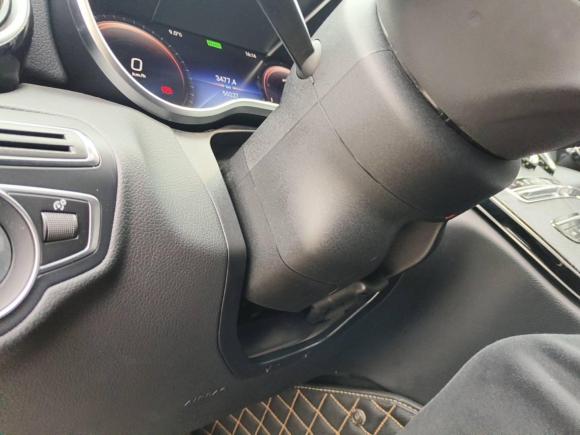 [无锡·苏U] 二手奔驰奔驰C级2019款 改款 C 260 L 运动版