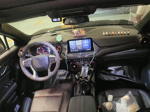 [上海·沪D] 二手雪佛兰开拓者2020款 RS 650T Twin-Clutch四驱7座 擎版