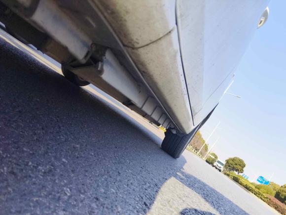 [南京·苏A] 二手比亚迪比亚迪e52018款 出行版