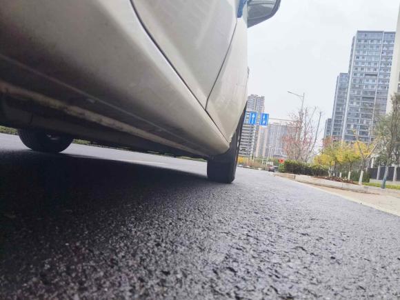 [南京·苏A] 二手现代悦动2011款 1.6L 自动豪华型