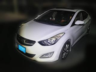 现代朗动2015款 1.6L 手动领先型