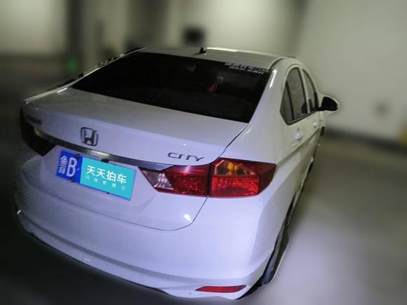 [青岛·鲁B] 二手本田锋范2017款 1.5L CVT精英版