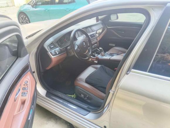 [佛山·粤E] 二手宝马宝马5系2017款 525Li 领先型