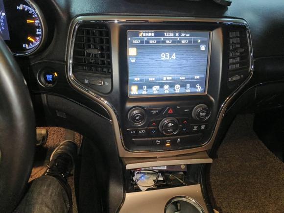 [上海·沪A] 二手Jeep大切诺基2014款 3.0L 舒享导航版