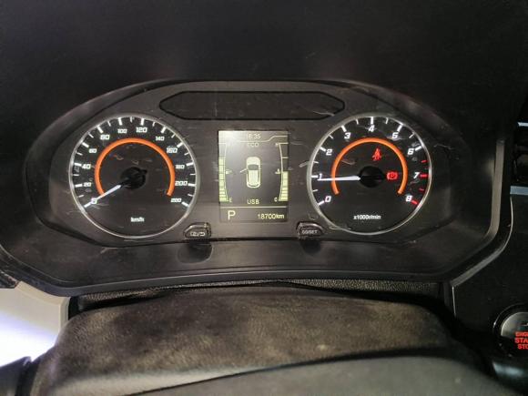 [济南·鲁A] 二手奇瑞瑞虎3x2022款 PLUS 1.5L CVT时尚版