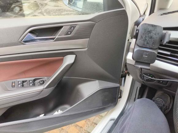 [上海·皖A] 二手大众朗逸2018款 两厢 200TSI DSG舒适版 国V