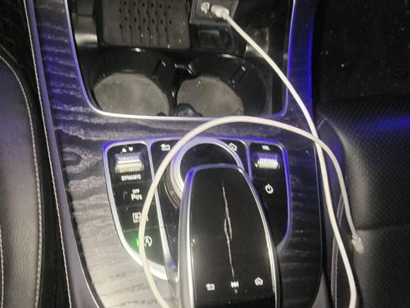 [义乌·浙G] 二手奔驰奔驰E级2018款 E 300 L 运动时尚型