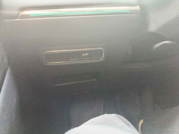 [上海·苏U] 二手广汽传祺传祺M82023款 宗师系列 400T 至尊版