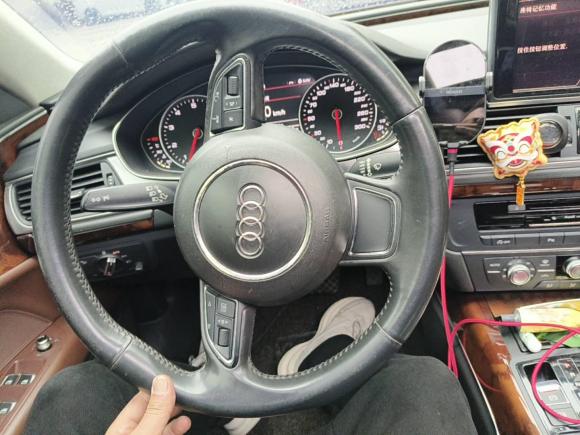 [上海·沪D] 二手奥迪奥迪A72012款 3.0TFSI quattro舒适型