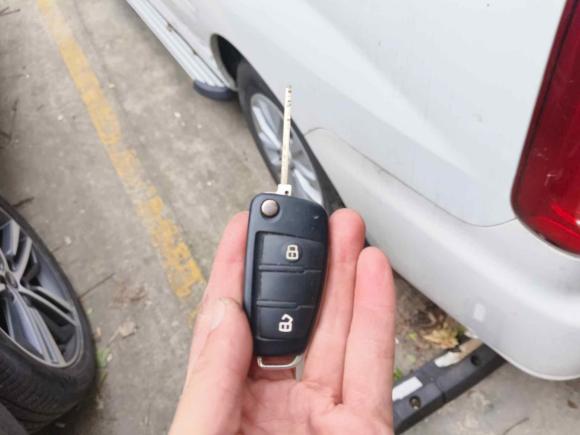 [上海·赣D] 二手江淮瑞风瑞风M32015款 创客版 1.6L 豪华型