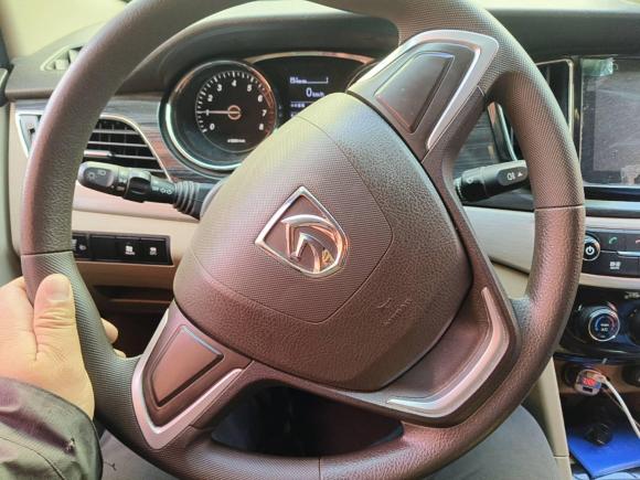 [上海·皖A] 二手宝骏宝骏7302016款 1.5L 手动舒适型 7座 国V