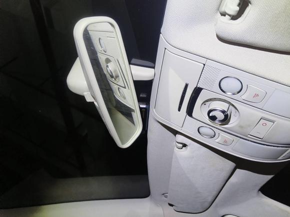 [成都·川A] 二手奥迪奥迪A6L2011款 2.0 TFSI 自动标准型