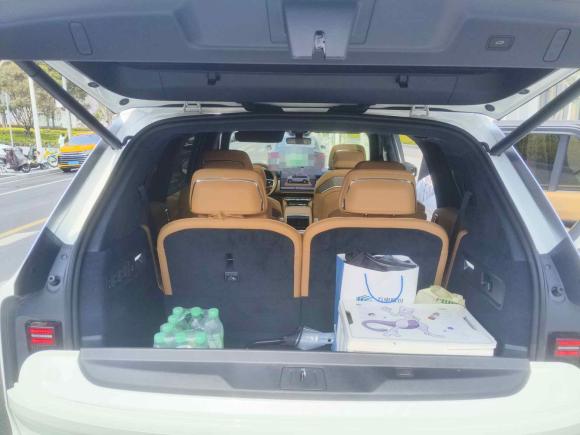 [上海·沪A] 二手极氪极氪9X2025款 Ultra版 70kWh