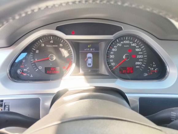 [上海·浙M] 二手奥迪奥迪A6L2010款 2.4L 豪华型