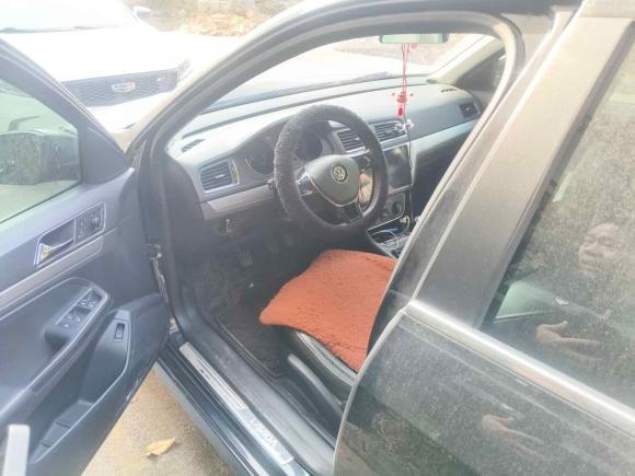 [义乌·浙G] 二手大众朗逸2015款 1.6L 手动舒适版