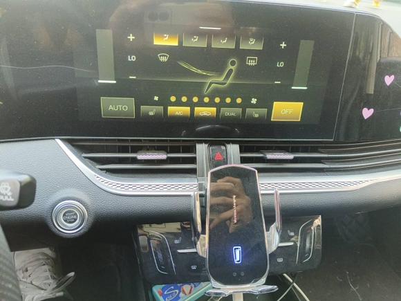 [上海·豫P] 二手奔腾奔腾B702021款 1.5T 自动悦享型