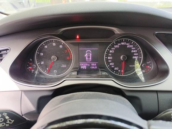 [上海·沪E] 二手奥迪奥迪A4L2013款 35 TFSI 自动标准型