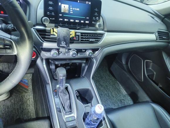 [上海·沪M] 二手本田雅阁2018款 260TURBO 精英版 国VI