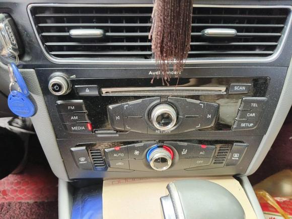 [深圳·湘J] 二手奥迪奥迪Q52013款 40 TFSI 进取型