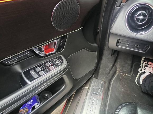 [广州·粤S] 二手捷豹捷豹XJ2015款 XJL 3.0 SC 典雅商务80周年典藏版