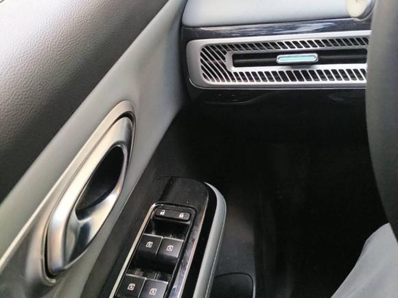 [上海·沪A] 二手埃安AION Y2023款 Younger 星耀版