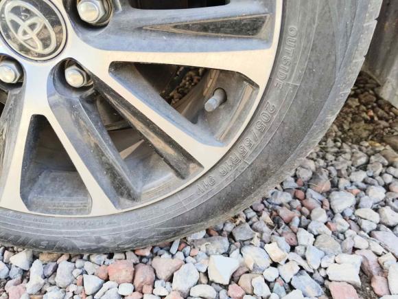 [武汉·鄂W] 二手丰田雷凌2023款 TNGA 1.5L CVT进取版