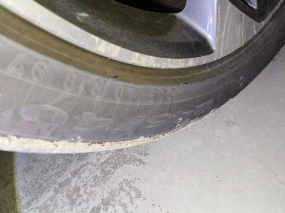 [杭州·浙A] 二手奥迪奥迪A4L2018款 30周年年型 40 TFSI 时尚型