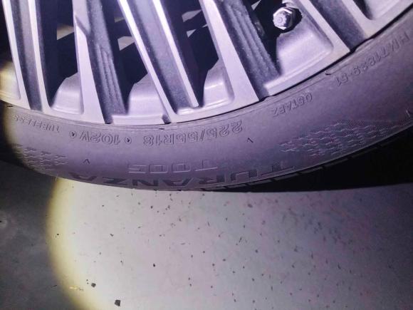 [深圳·粤B] 二手别克别克GL8新能源2024款 陆尊 智享版 7座