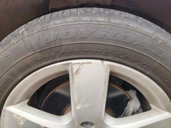 [上海·黑P] 二手大众途安2011款 1.4T DSG智雅版5座