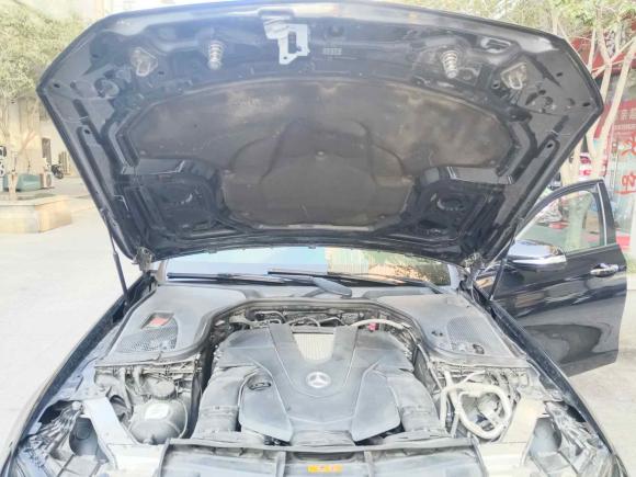 [上海·沪D] 二手奔驰奔驰E级2017款 E 320 L 4MATIC