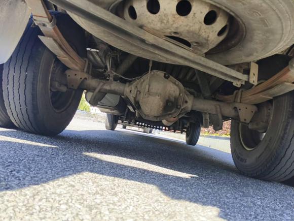 [湖州·浙E] 二手依维柯依维柯褒迪2012款 2.5T-A32 基本型