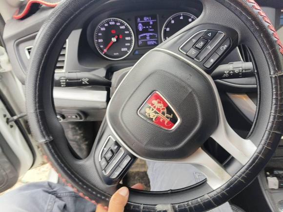 [上海·沪C] 二手荣威荣威3602018款 PLUS 1.5L 自动尊享版