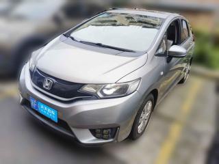 本田飞度2016款 1.5L LXS CVT舒适天窗版