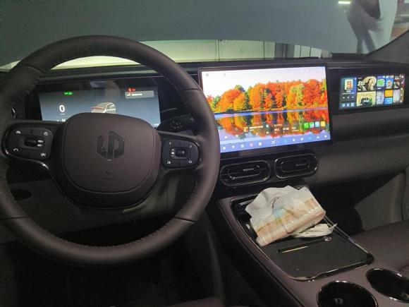 [无锡·苏B] 二手零跑汽车零跑C112024款 纯电 580尊享版