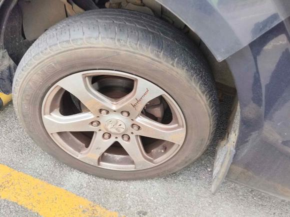 [佛山·冀F] 二手海格海格H5C2013款 2.7L基本型G4BA