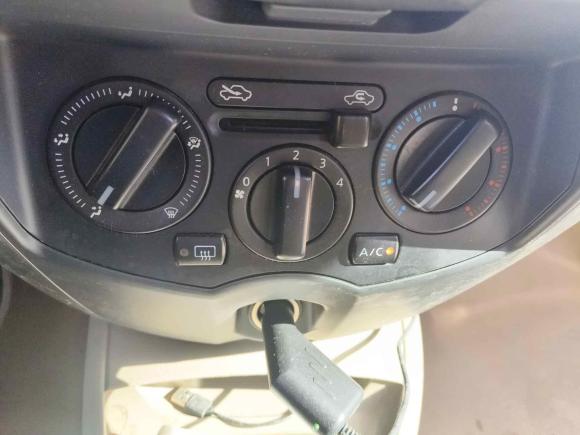 [上海·沪M] 二手日产骊威2010款 劲悦版 1.6L 自动全能型