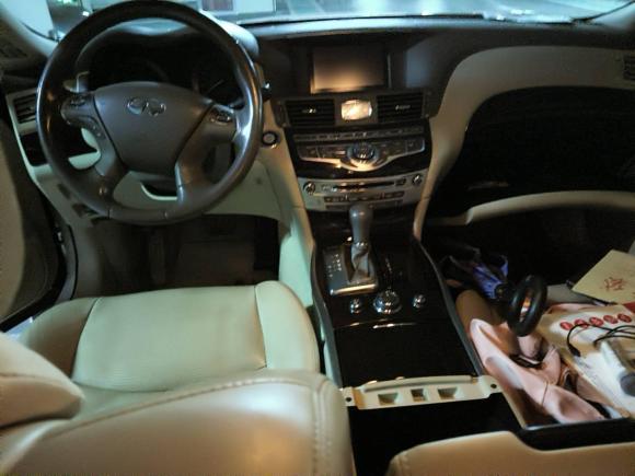 [义乌·浙G] 二手英菲尼迪英菲尼迪Q702013款 Q70L 2.5L 舒适版