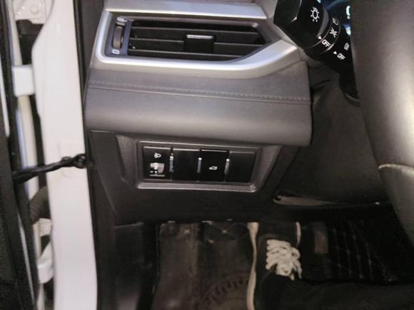 [成都·鲁A] 二手吉利汽车帝豪2020款 1.5L CVT向上版