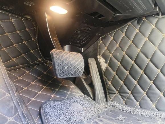 [杭州·浙A] 二手奔驰奔驰C级2022款 改款 C 260 L 运动版